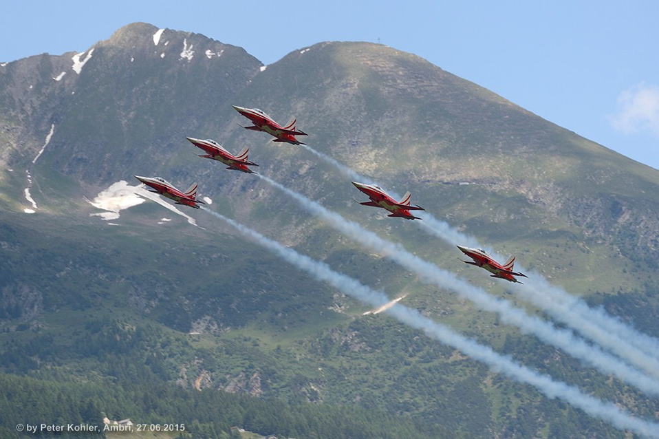 %_tempFileNamecomp_150627_Ambri%20417-%